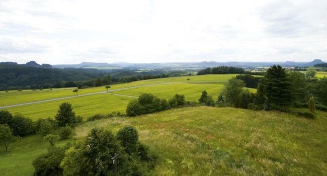 Panorama-Apartments Weinberghaus Mittelndorf Bagian luar foto